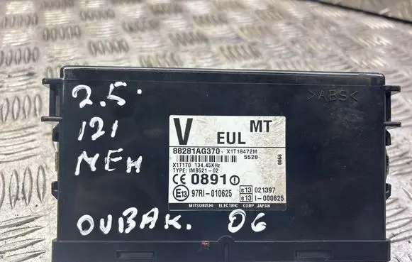 Subaru Outback Immobilizer control unit/module 88281AG370 X1T18472M 97RI010625