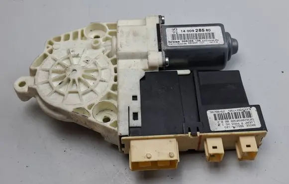 Peugeot 807 Front door window regulator motor 1400928580 503620090308 985174103