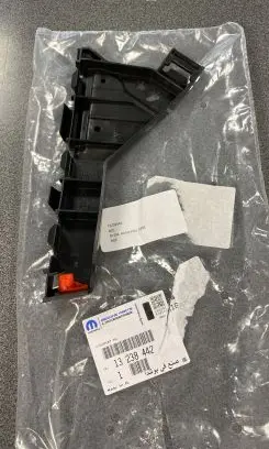 Opel Insignia A Bumper support mounting bracket corner 13238442