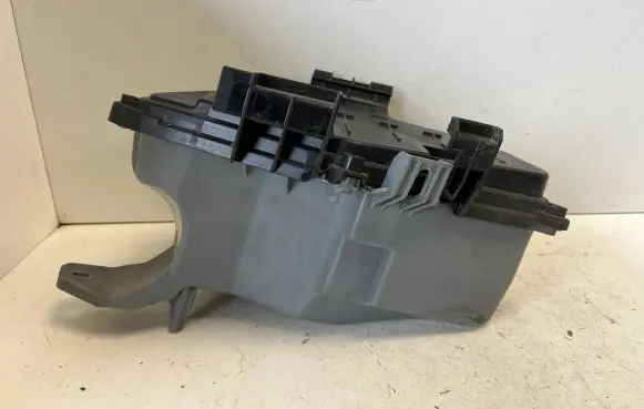 Audi A7 S7 4G Fuse box cover 4G2907613A