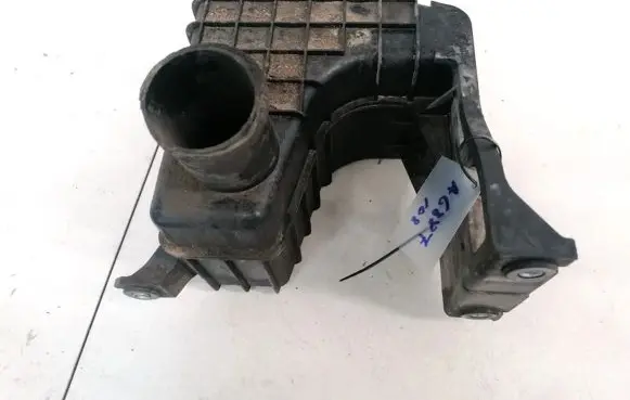 Mazda 6 Vacuum air tank 