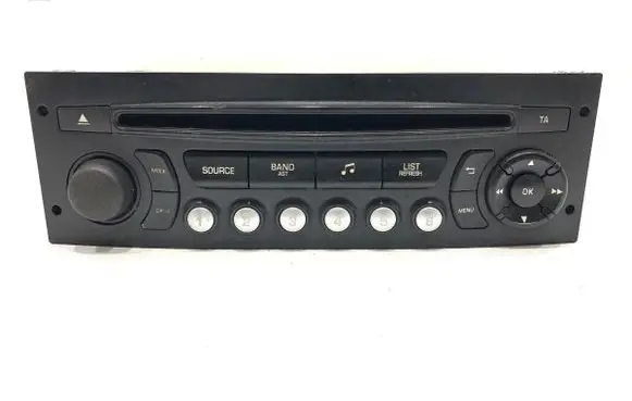 Fiat Scudo Radio/CD/DVD/GPS head unit 98041626XT