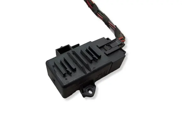 Volkswagen Amarok Seat heating relay 6R0959772A