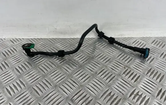 Mercedes-Benz C W205 Fuel line pipe A2134700403