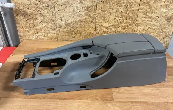 BMW 5 E60 E61 Armrest 7034086 7060013 727584113