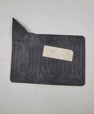 Mercedes-Benz Vito Viano W638 Rear mudguard A6118820205
