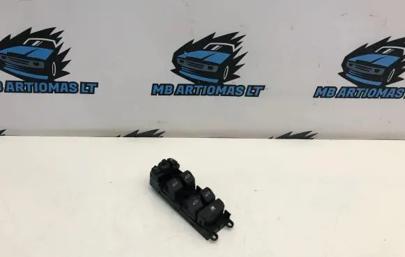 Volvo V70 Electric window control switch 30773269