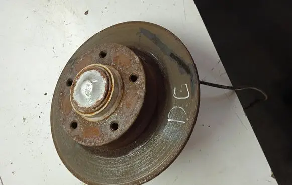 Renault Megane III Rear wheel hub MEGANE2010M