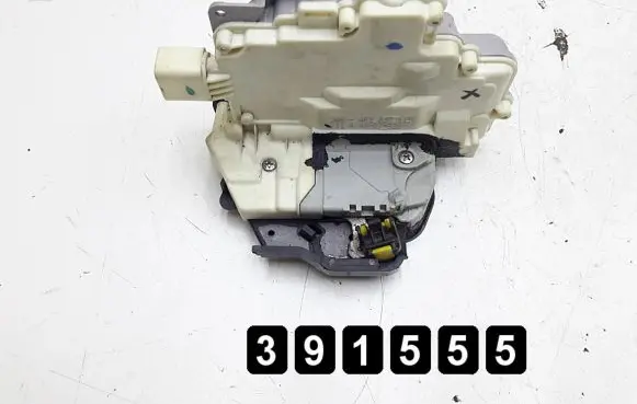 Audi A8 S8 D3 4E Front door lock