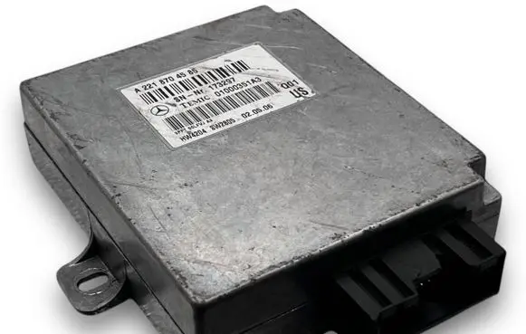 Mercedes-Benz S W223 Central body control module A4290 A2218704585