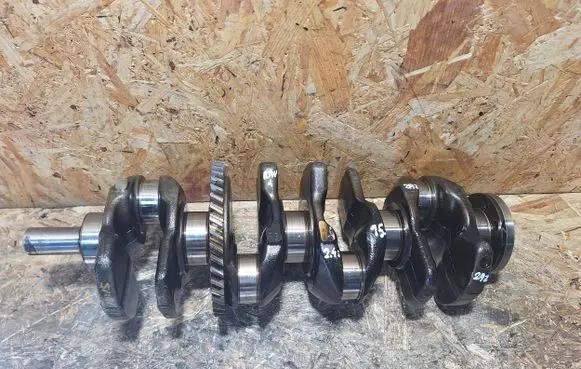 Toyota Avensis T250 Crankshaft 