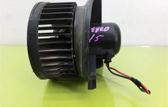 Peugeot Partner Heater fan/blower 030666P