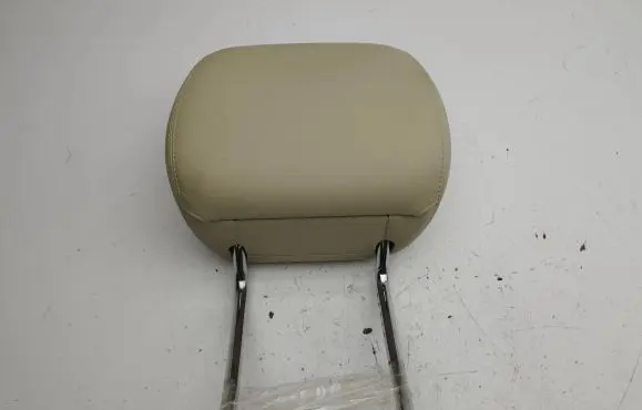 Mercedes-Benz B W246 W242 Front seat headrest 