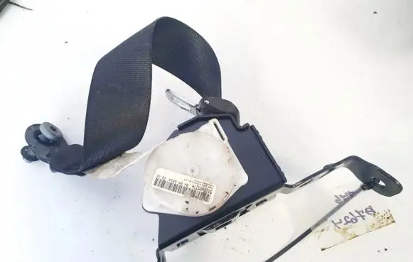 Opel Insignia A Rear seatbelt 30648401 502xh8337h