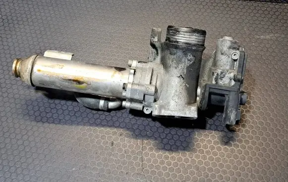 Volvo XC90 EGR valve cooler 880182B 1987088 30677714