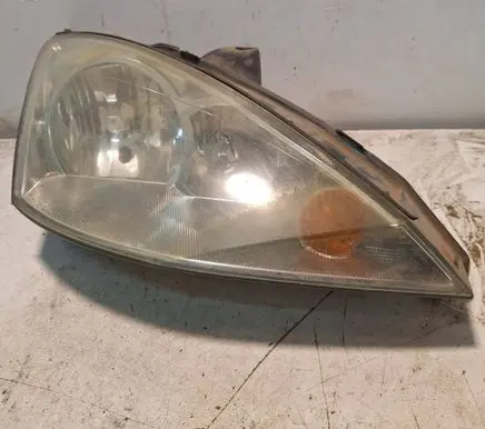 Ford Focus Headlight/headlamp E49798 E49800 E4175
