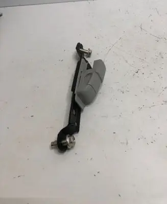 Nissan Note (E11) Seat belt height adjuster 