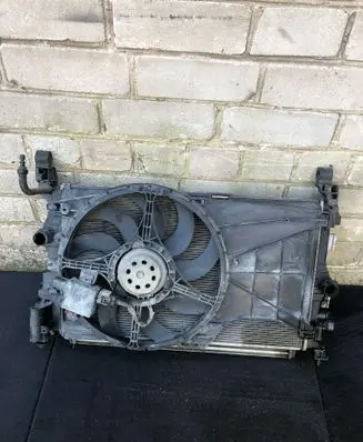 Opel Corsa E Radiator set 39021789 440926702