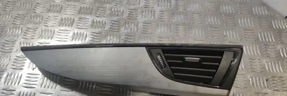 BMW 2 F22 F23 Dashboard side air vent grill/cover trim 9205355