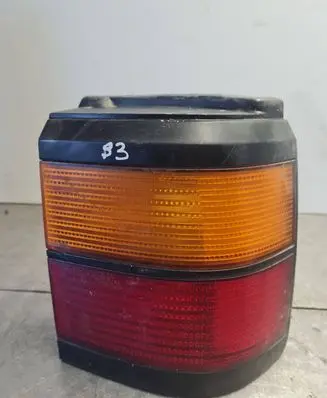 Volkswagen PASSAT B3 Rear/tail lights 333945112