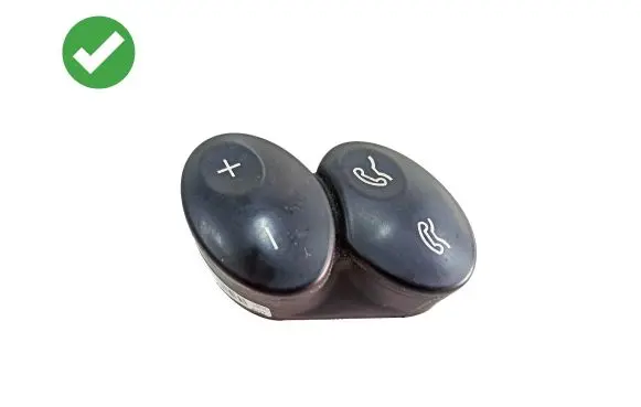 Mercedes-Benz CLK A209 C209 Steering wheel buttons/switches A2308202410 01583020 601606885