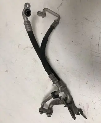 Opel Insignia A Air conditioning (A/C) pipe/hose