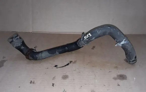 Ford Focus Engine coolant pipe/hose 8V618260KC
