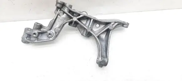 Mercedes-Benz E C207 W207 Other engine bay part A2711410840