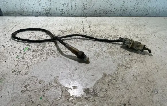 Volvo XC90 Lambda probe sensor 0258007135 8670279