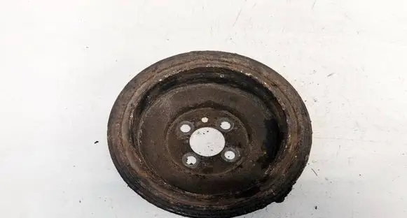 Volkswagen Golf VI Crankshaft pulley