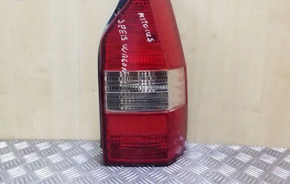 Mitsubishi Space Wagon Rear/tail lights 22087262