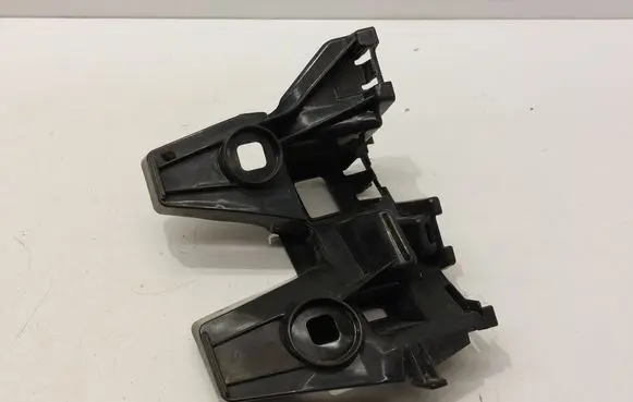 Volkswagen PASSAT B8 Rear bumper mounting bracket 3G9807483