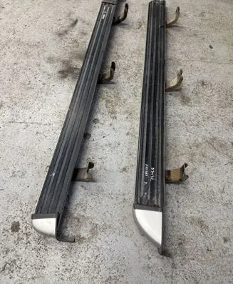 Nissan Navara D23 Sill