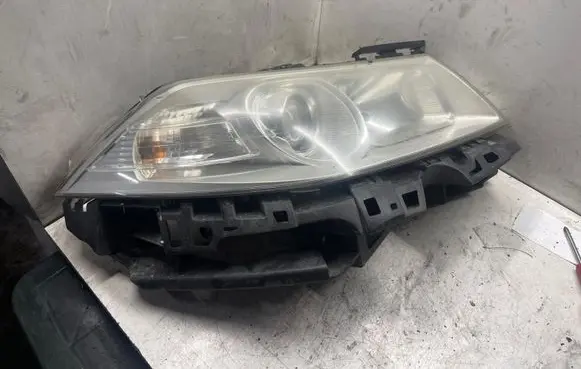 Renault Megane II Headlight/headlamp 12418