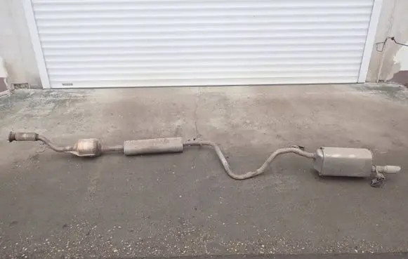 Renault Clio V Catalyst/FAP/DPF particulate filter 208021717R