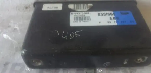 Peugeot 405 ABS control unit/module S101310001D B551965