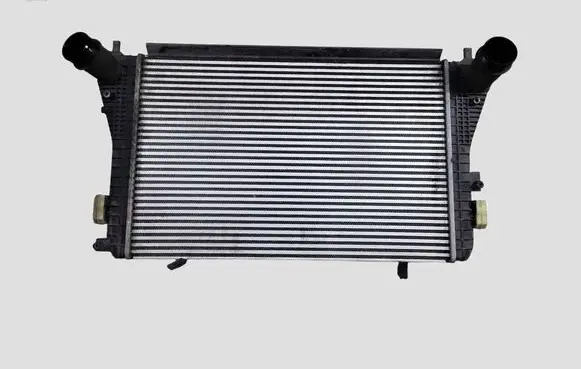 Volkswagen Golf VII Intercooler radiator 3C0145805AN