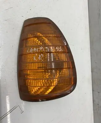 Mercedes-Benz W123 Front indicator light