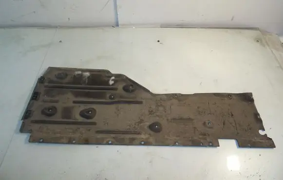 BMW X1 F48 F49 Center/middle under tray cover 7244594