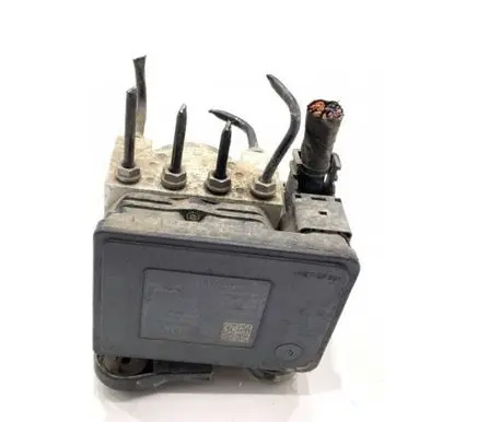 Volkswagen PASSAT B8 ABS Pump 5Q0614517FA