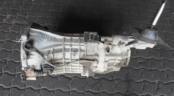 Hyundai Terracan Manual 5 speed gearbox 4158918