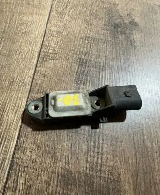 Mercedes-Benz E W211 Airbag deployment crash/impact sensor 0028201326 13261091Q04 44852015