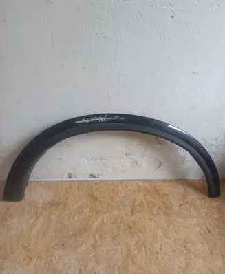 Volvo XC90 Front arch trim 