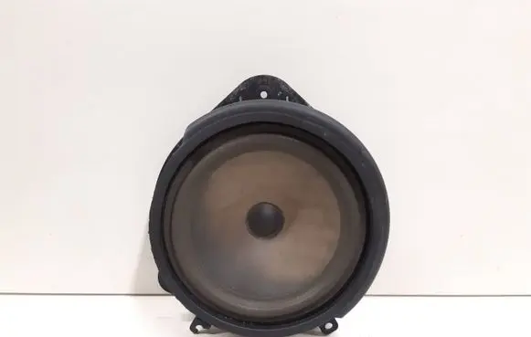 Audi A3 S3 8P Front door speaker 8P0035411