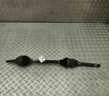 Jeep Grand Cherokee (WK) Front driveshaft 68193660AA P68193660AA