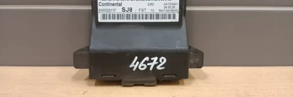 Volkswagen PASSAT B6 Gateway control module 1K0907530Q 1K0907951 5WK50011F