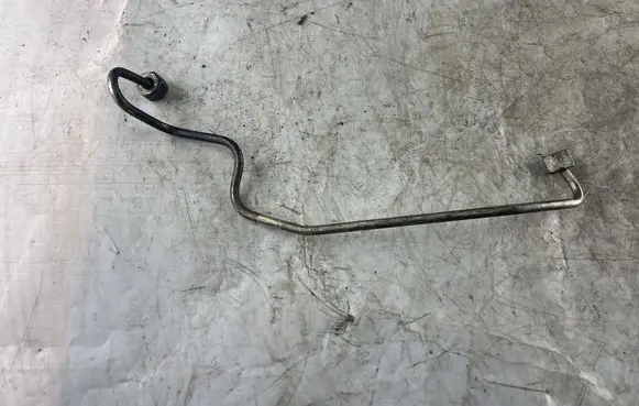 Audi A4 S4 B6 8E 8H Fuel injector supply line/pipe 
