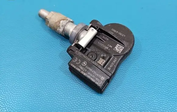 Suzuki SX4 S-Cross Tire pressure sensor S180052024 IMPRK1559003