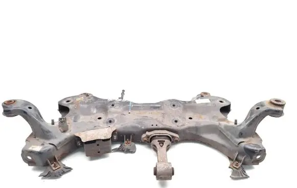 Hyundai i40 Front subframe 62401-3Z850
