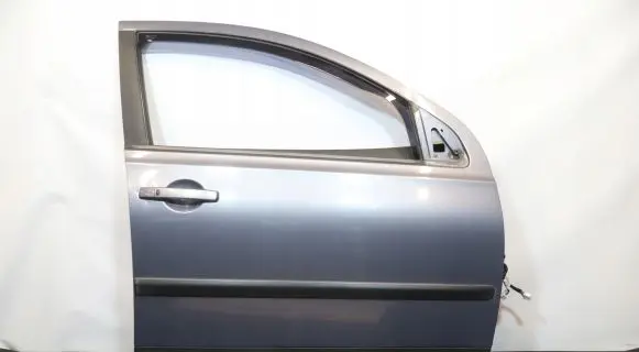 Nissan Qashqai Front door